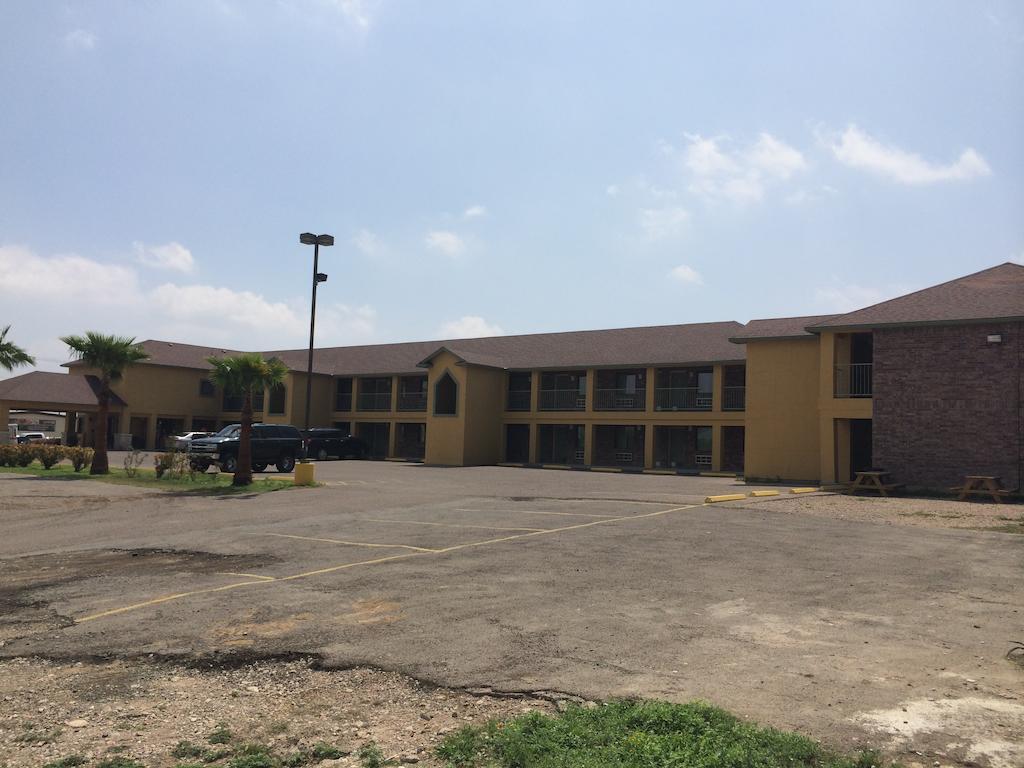 Country Hill Inn & Suite Eagle Pass Luaran gambar
