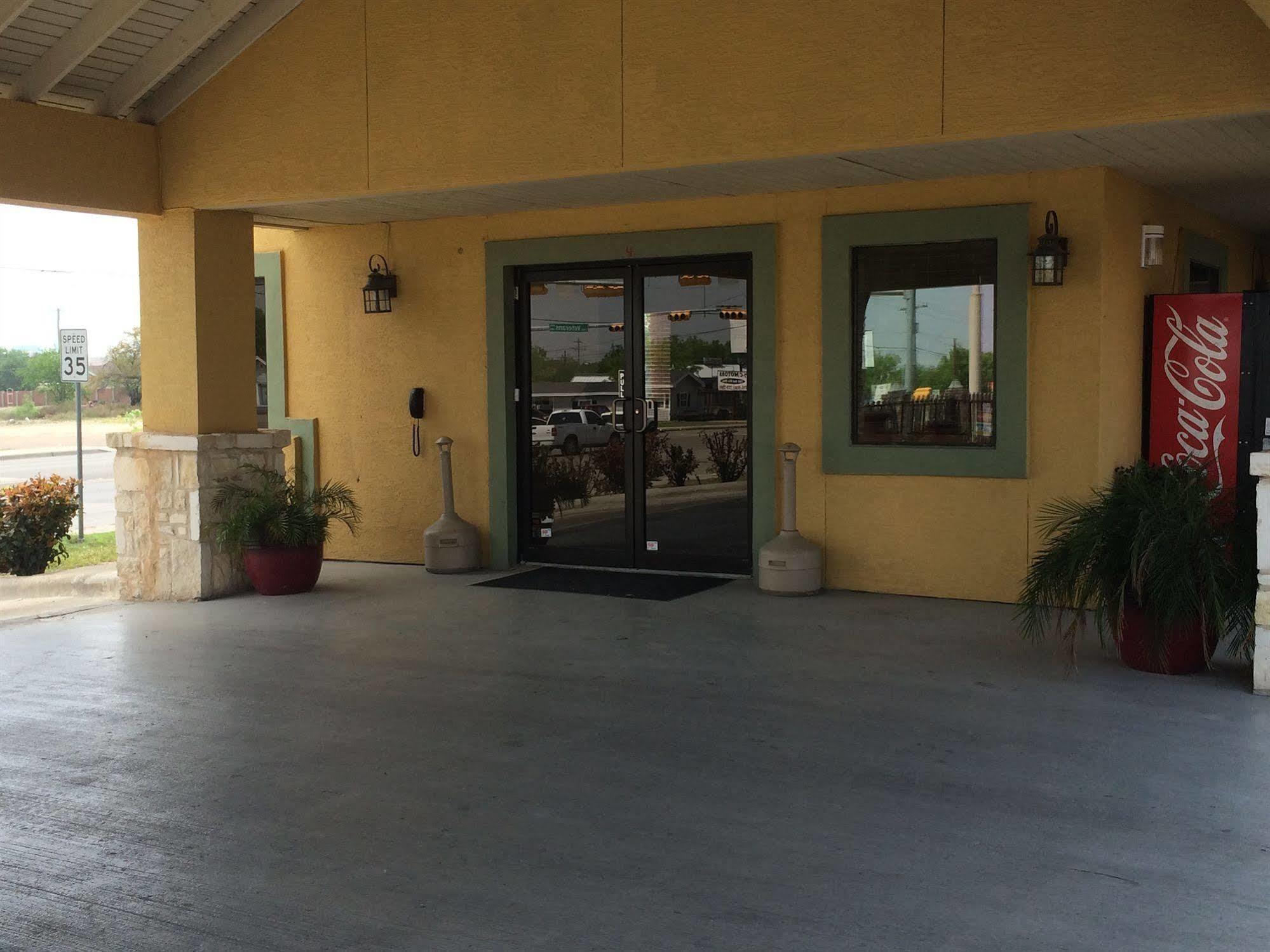 Country Hill Inn & Suite Eagle Pass Luaran gambar